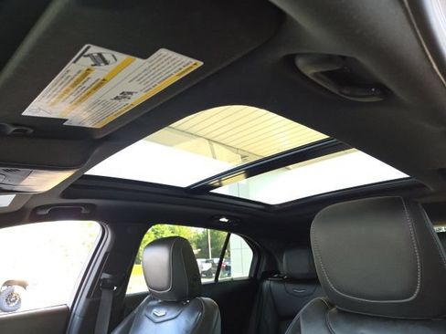 Used 2021 Cadillac XT4 Premium Luxury w/ Sun And Sound Package AWD/4WD image 25