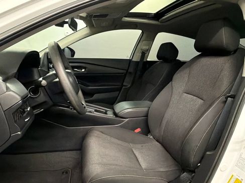 Used 2024 Honda Accord EX image 24