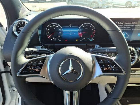 New 2026 Mercedes-Benz GLA 250 4MATIC image 19