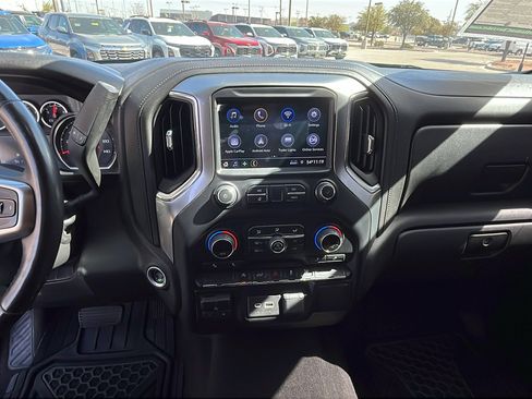 Used 2020 Chevrolet Silverado 1500 LT w/ Texas Edition image 19