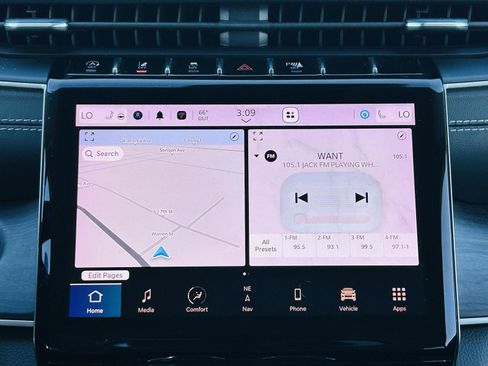 Used 2023 Jeep Grand Cherokee L Limited w/ Black Appearance Package image 23