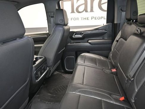 Used 2025 Chevrolet Silverado 1500 LTZ AWD/4WD image 22