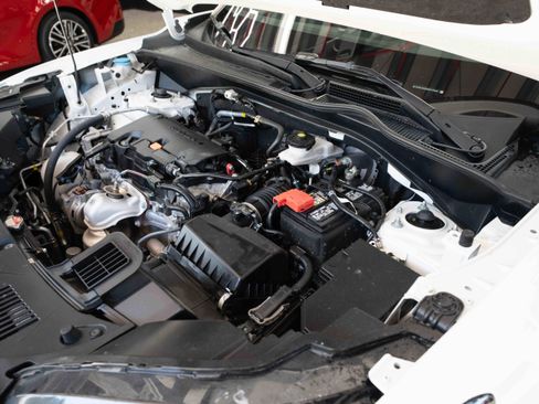Used 2025 Honda HR-V Sport image 33
