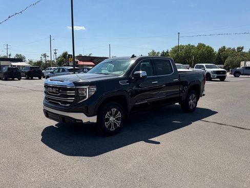 Used 2026 GMC Sierra 1500 SLT AWD/4WD image 8