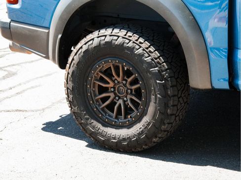 Used 2020 Ford F150 Raptor w/ Equipment Group 802A Luxury AWD/4WD image 4