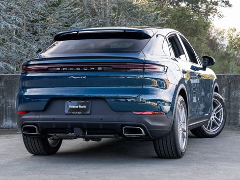 New 2026 Porsche Cayenne Coupe image 11