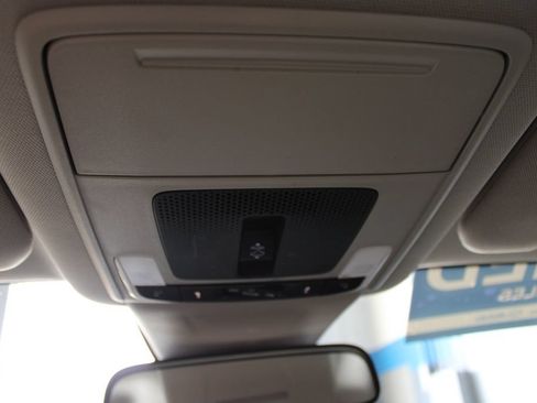 Used 2024 Honda CR-V EX image 17