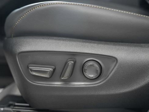 New 2026 Toyota Sienna XLE Woodland Edition AWD/4WD image 36
