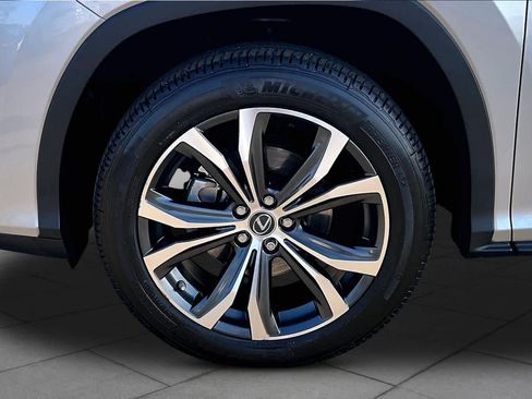Certified 2022 Lexus RX 350L FWD w/ Premium Package image 10