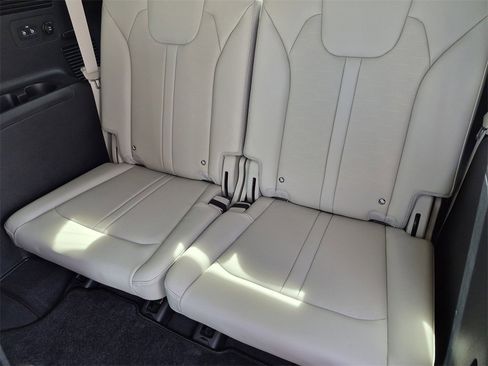 New 2026 Kia Sorento SX image 22