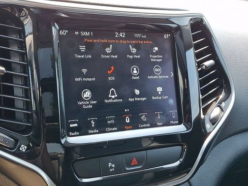 Used 2019 Jeep Cherokee Limited AWD/4WD image 19