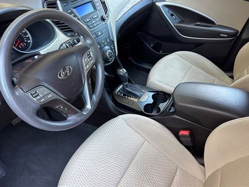 Used 2016 Hyundai Santa Fe Sport FWD image 9