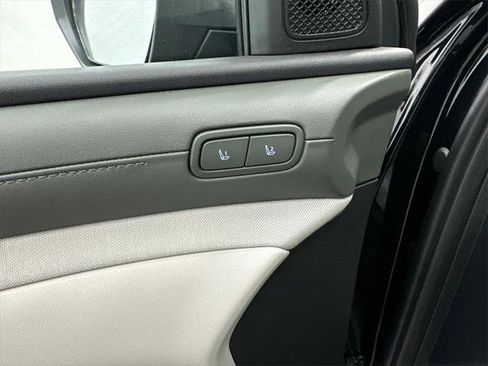 New 2026 Hyundai Tucson Limited image 12