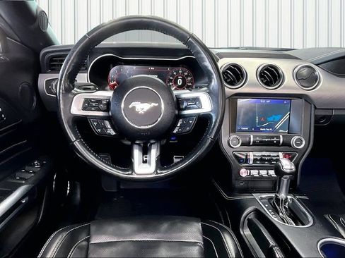 Used 2022 Ford Mustang GT Premium w/ Equipment Group 401A image 8