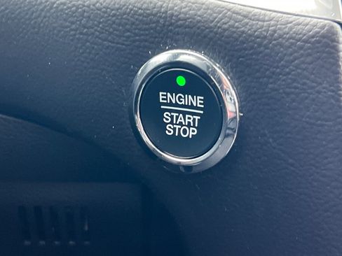 Used 2023 Ford Edge Titanium w/ Equipment Group 301A image 21