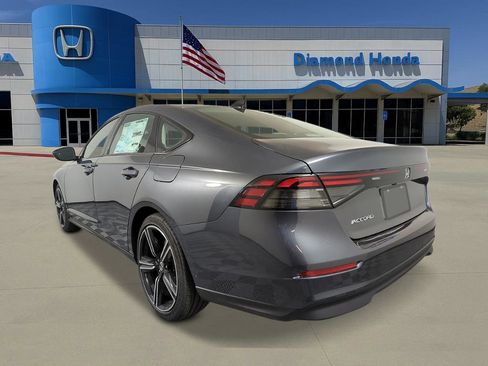 New 2026 Honda Accord SE image 2