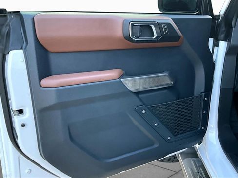 Used 2023 Ford Bronco Outer Banks AWD/4WD image 22