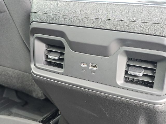 Used 2023 Chevrolet Silverado 1500 RST w/ Protection Package AWD/4WD image 17