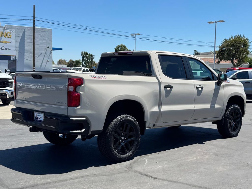 New 2026 Chevrolet Silverado 1500 Custom Trail Boss w/ Turbomax Blackout Package AWD/4WD image 6