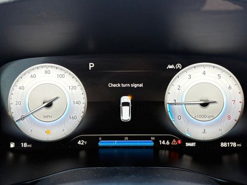 Used 2022 Hyundai Santa Fe SEL w/ Convenience + Premium Package image 16