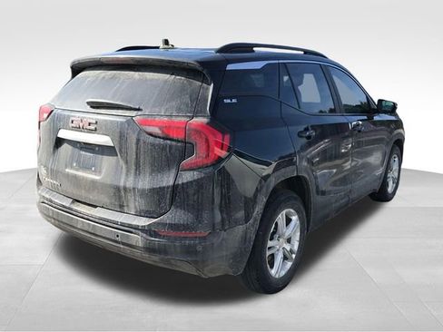 Used 2021 GMC Terrain SLE w/ Driver Convenience Package image 2