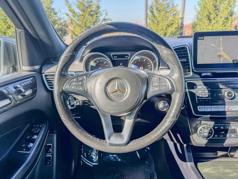 Used 2019 Mercedes-Benz GLS 550 4MATIC image 13