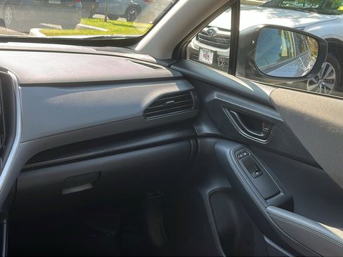 Certified 2024 Subaru Crosstrek 2.0i Premium image 23