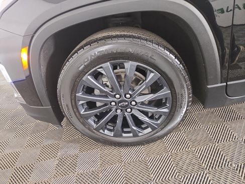 Certified 2022 Chevrolet Traverse RS w/ LPO, Floor Liner Package image 36