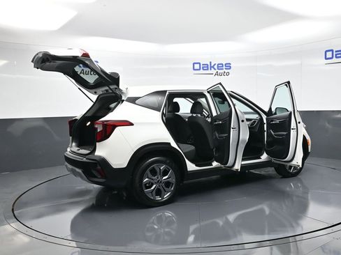 Certified 2024 Kia Seltos LX image 52