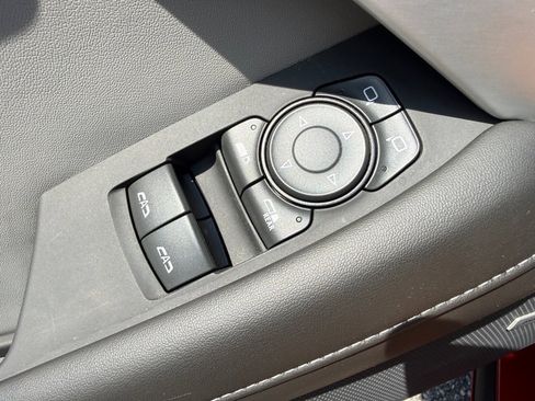 Used 2023 Chevrolet Camaro SS RWD image 12
