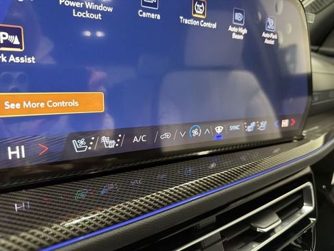 New 2026 Chevrolet Traverse High Country w/ LPO, Illumination Package image 34