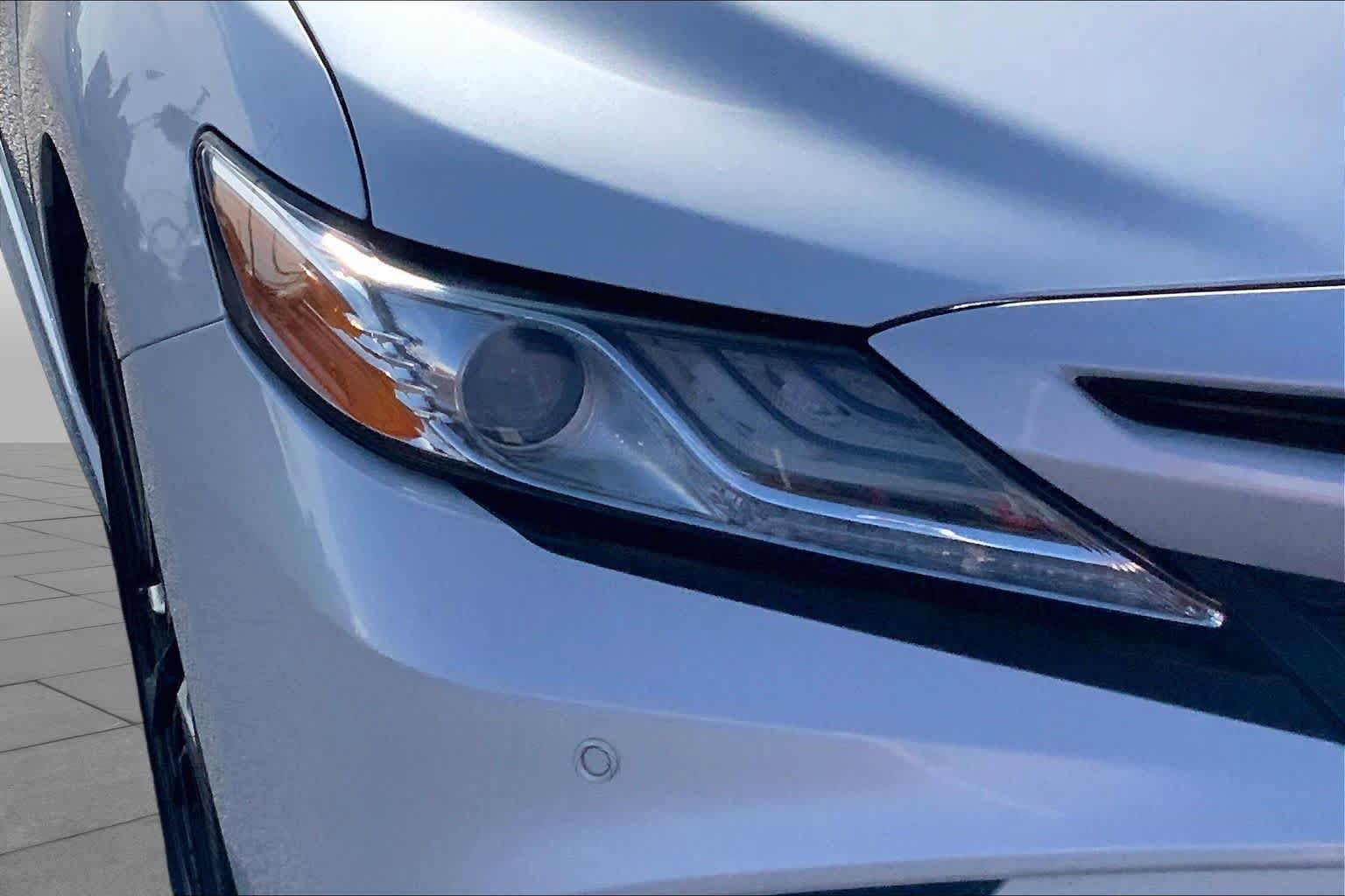 Used 2020 Toyota Camry XSE w/ Driver Assist Package FWD image 28