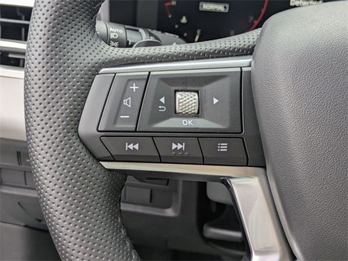 New 2025 Mitsubishi Outlander SE image 17