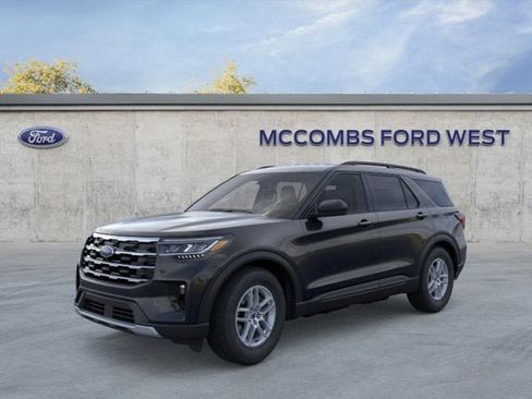 New 2026 Ford Explorer Active w/ Active Comfort Package RWD image 4