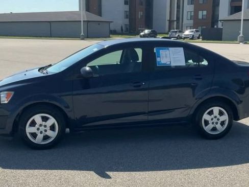 Used 2015 Chevrolet Sonic LS FWD image 5