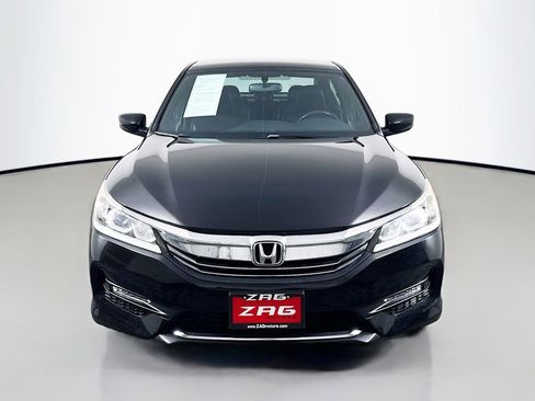 Used 2016 Honda Accord Sport image 8