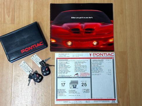 Used 2000 Pontiac Firebird Formula RWD image 24