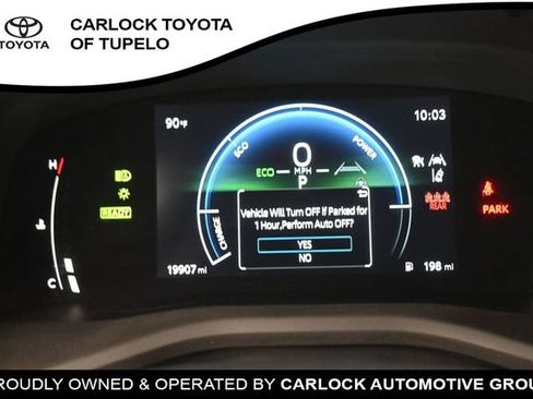 Used 2025 Toyota Camry SE w/ Convenience Package FWD image 18