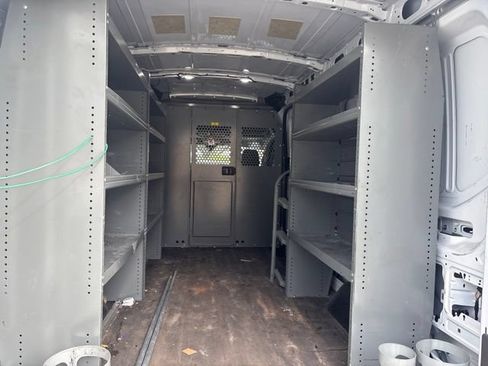 Used 2023 Ford Transit 250 Medium Roof RWD image 10