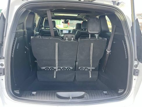 Used 2026 Chrysler Pacifica Limited w/ S Appearance Package FWD image 34