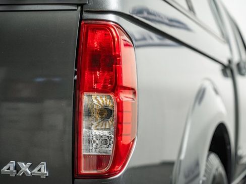 Used 2006 Nissan Frontier LE image 7