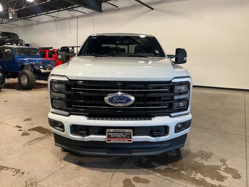 Used 2025 Ford F350 Platinum w/ FX4 Off-Road Package AWD/4WD image 8