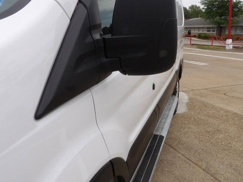 Used 2024 Ford Transit 250 Low Roof w/ Exterior Upgrade Package RWD image 7