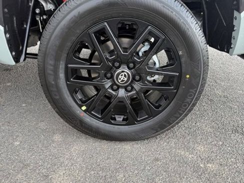New 2026 Toyota Tundra Limited image 11