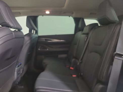 Certified 2025 INFINITI QX60 Luxe AWD/4WD image 10