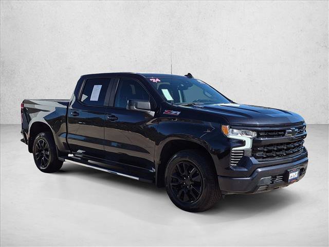 Used 2024 Chevrolet Silverado 1500 RST AWD/4WD image 3