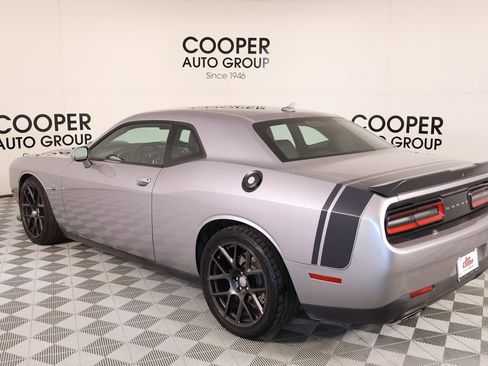 Used 2016 Dodge Challenger R/T Scat Pack image 22
