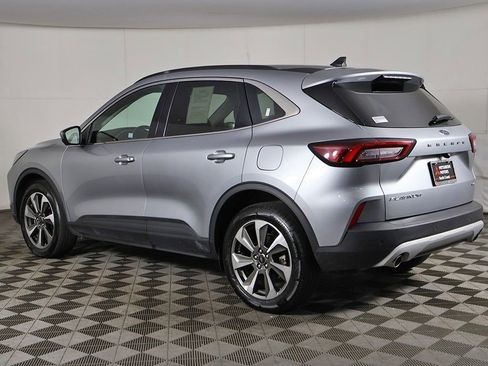 Used 2024 Ford Escape Platinum AWD/4WD image 9