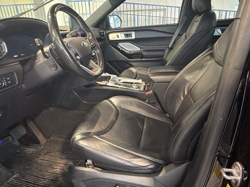 Used 2021 Ford Explorer ST w/ Equipment Group 401A AWD/4WD image 3