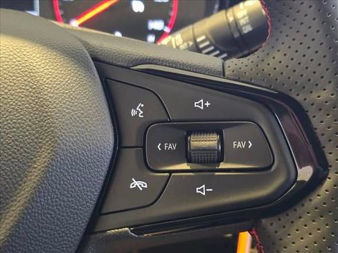 New 2026 Chevrolet Trax RS w/ Driver Confidence Package FWD image 20
